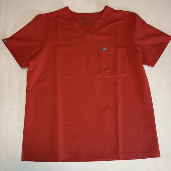 New Figs Men’s Technical Collection Leon Scrub Top Large Crimson Red FM1500 NWOT - Picture 1 of 9